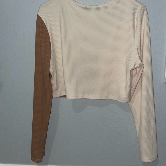 Brown and cream long sleeve from ROMWE - Picture 2 of 6